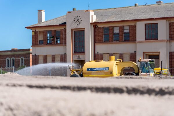 TJ-Construction_Fort-Largs_220901_ADS2061